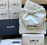 Chanel 22 Large Handbag 37cm White - Image 2