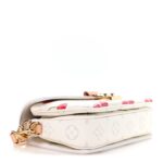 LV X TM Monogram Cerises Pochette Metis East West White - Image 4