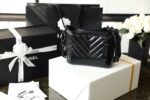 Chanel Chevron Gabrielle Hobo Bag 20cm Aged Calfskin Leather Spring/Summer Act 1 Collection, So Black - Image 3