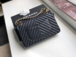 Chanel Chevron Classic Flap Bag 25cm Gold Hardware Caviar Leather Spring/Summer Collection Black - Image 4