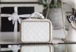 Chanel Chain Around CC Filigree Vanity Bag 18cm Caviar Leather Gold Hardware Spring/Summer Collection White - Image 8