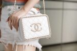 Chanel Chain Around CC Filigree Vanity Bag 18cm Caviar Leather Gold Hardware Spring/Summer Collection White - Image 11