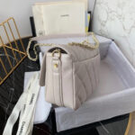 Chanel Classic Flapbag Gold Hardware 23cm - Image 6
